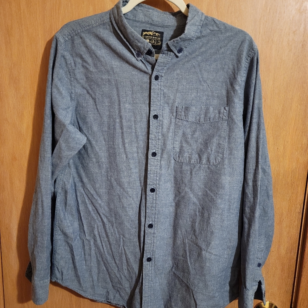 United By Blue, men's size medium, blue chambray shirt
